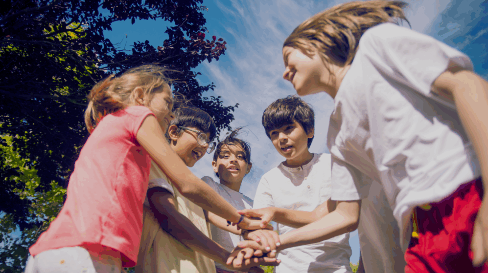 Ребёнок не хочет делать уроки: причины и возрастные особенности